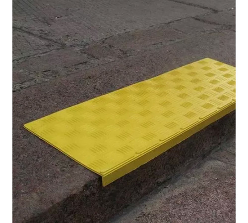 Проступь резиновая 300x900 мм ТУ 2530-003-88668243-2016 купить в Минске